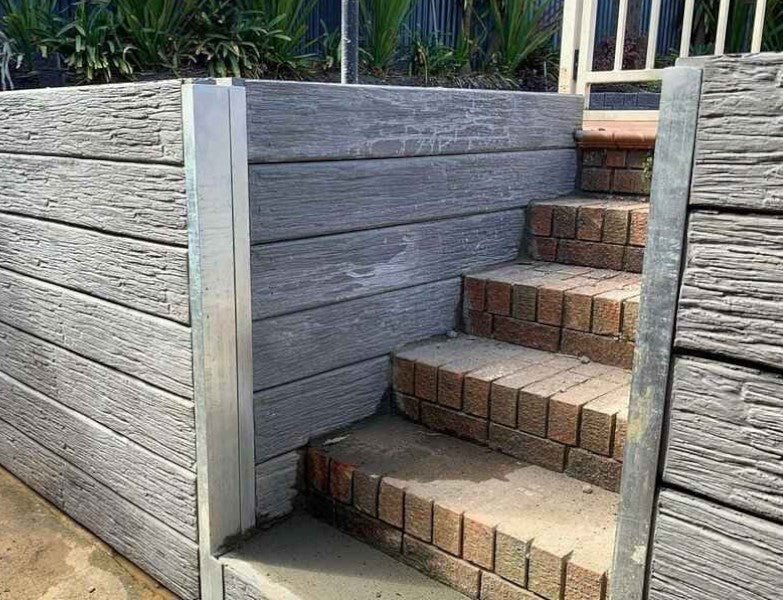 Malibu Woodgrain Concrete Sleepers