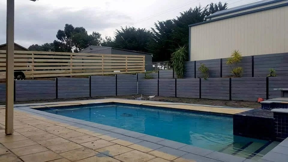Malibu Woodgrain Concrete Sleepers